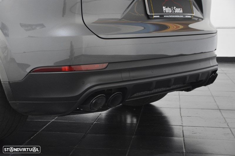 Porsche Cayenne E-Hybrid - 19