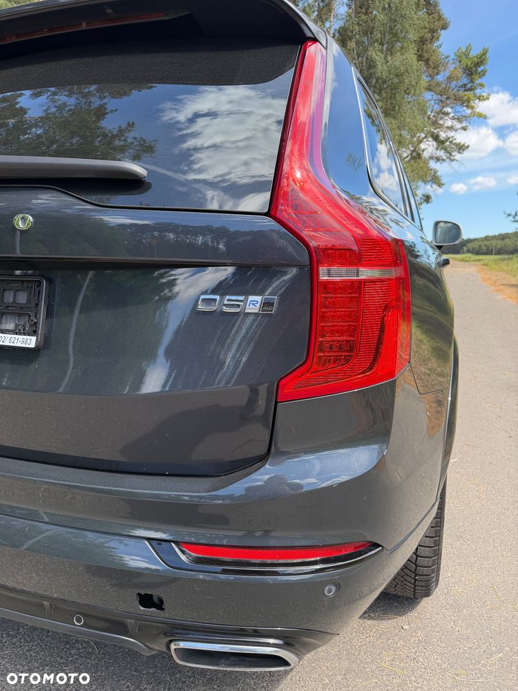 Volvo XC 90 D5 AWD Geartronic RDesign - 9