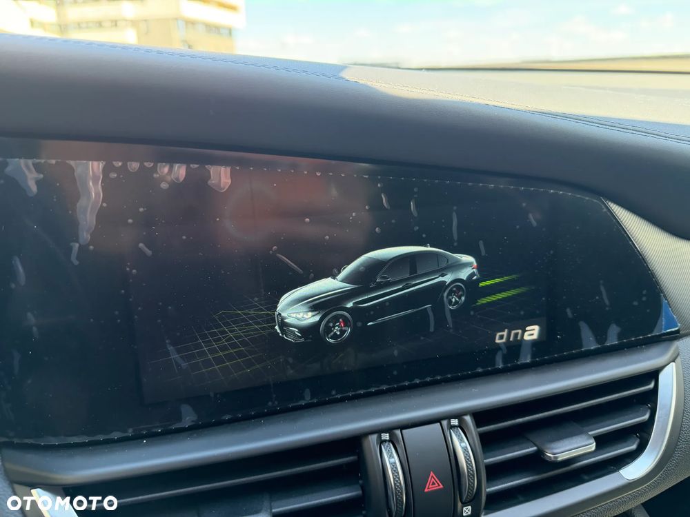 Alfa Romeo Giulia 2.0 Turbo Veloce Q4 - 39