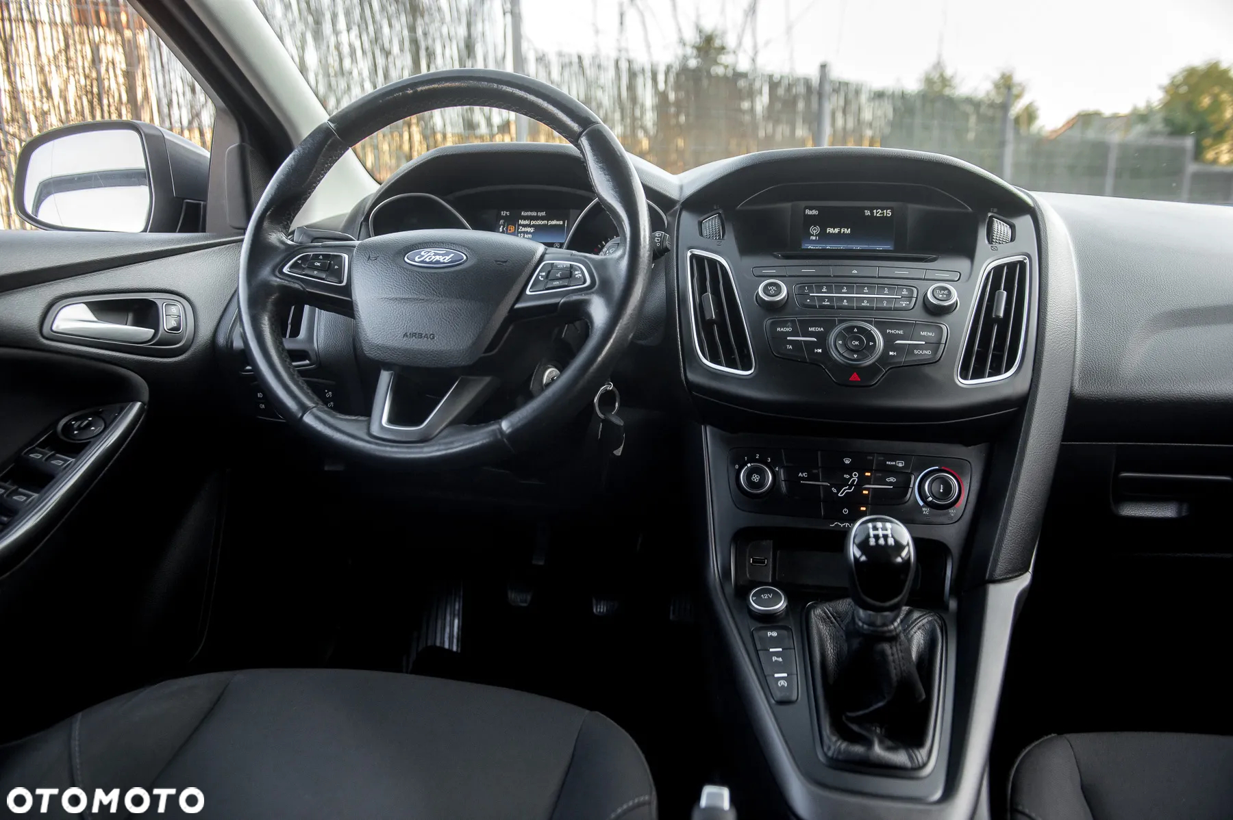 Ford Focus - 24