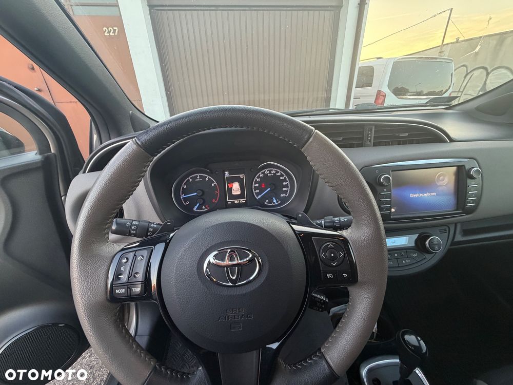 Toyota Yaris - 7