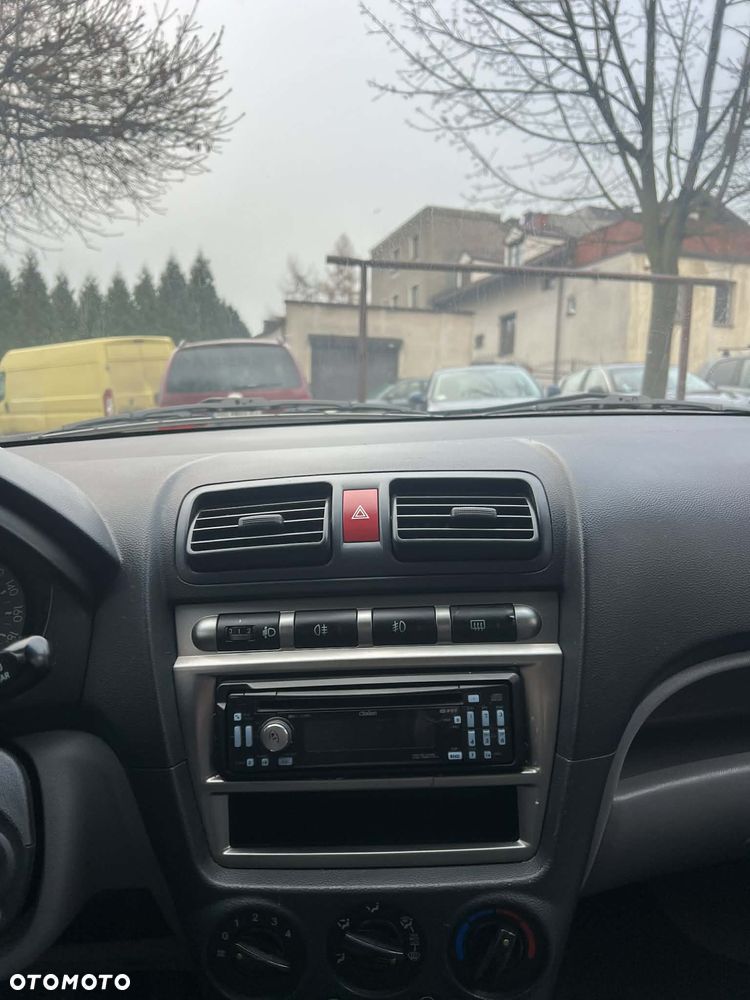 Kia Picanto 1.1 - 12