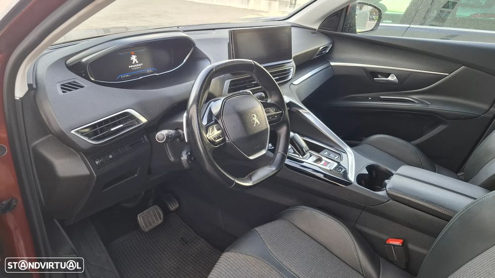 Peugeot 5008 1.5 BlueHDi Allure Pack EAT8 - 8