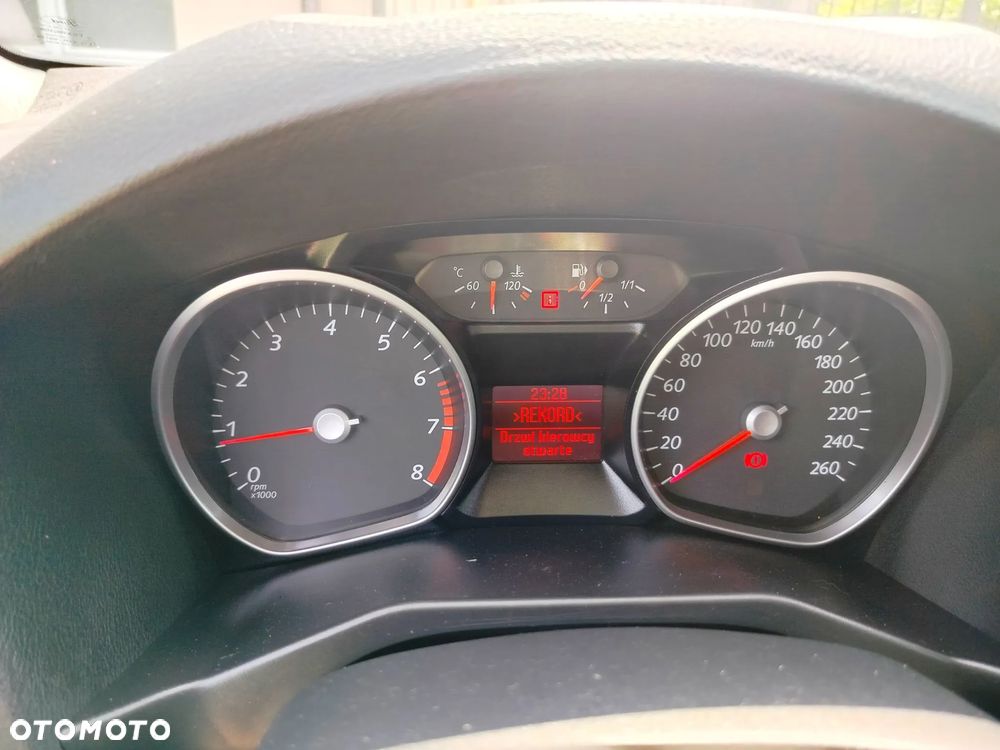 Ford Mondeo 1.6 Ghia X - 35