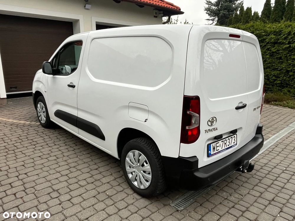 Toyota ProAce Kombi D-4D Medium 2,6t - 3