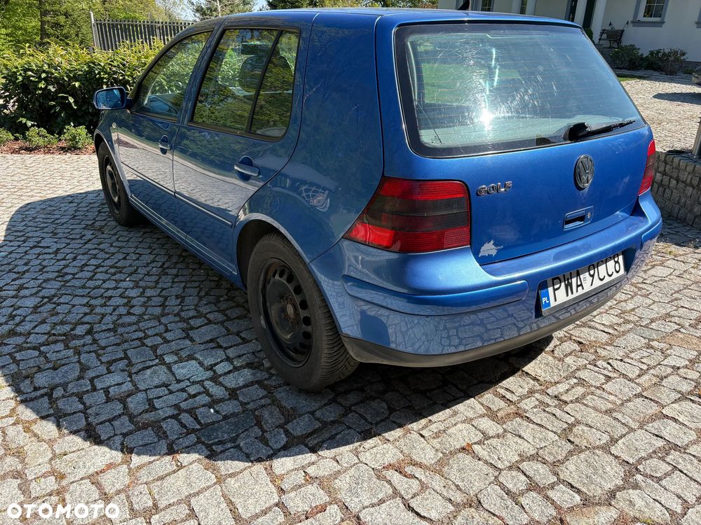 Volkswagen Golf - 14