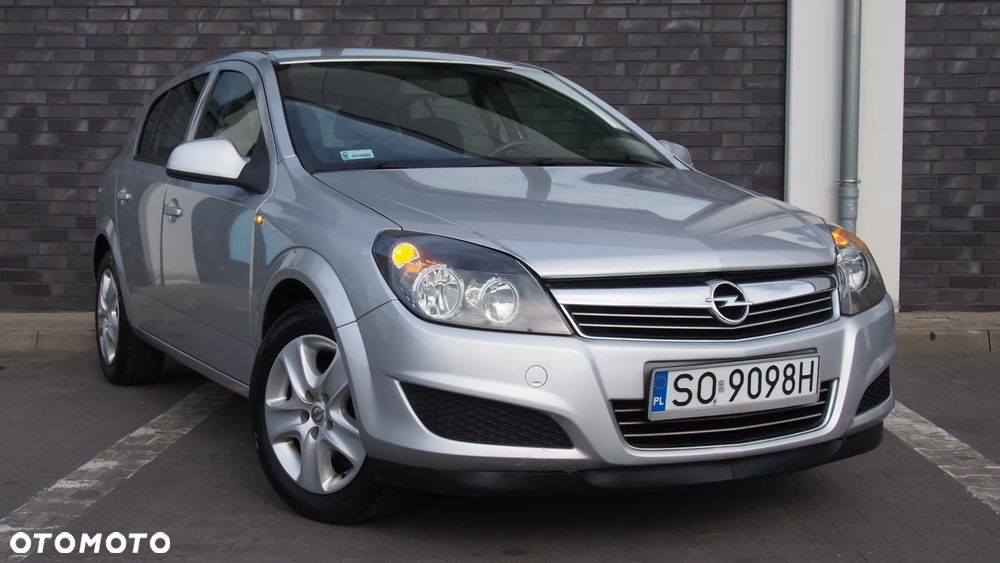 Opel Astra 1.6 Enjoy - 11