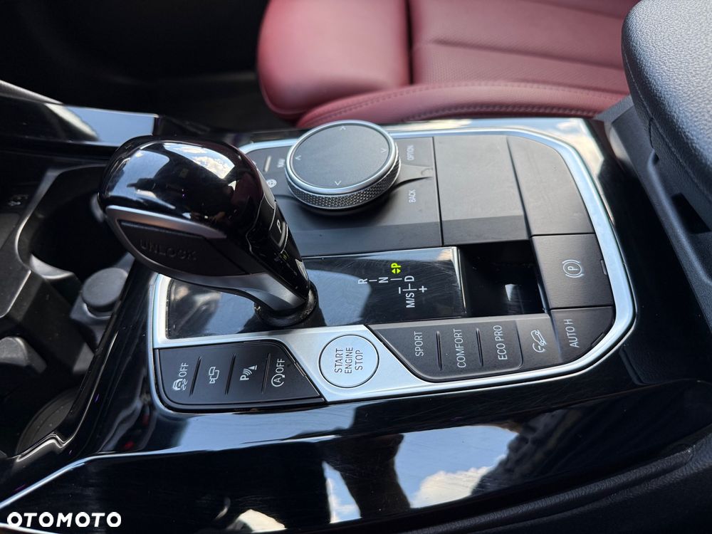 BMW X3 xDrive30i mHEV - 19