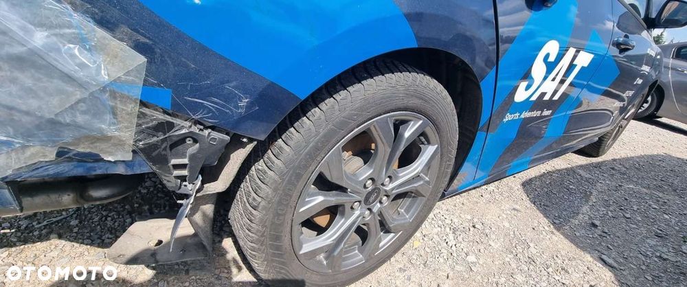 Ford Focus - 17