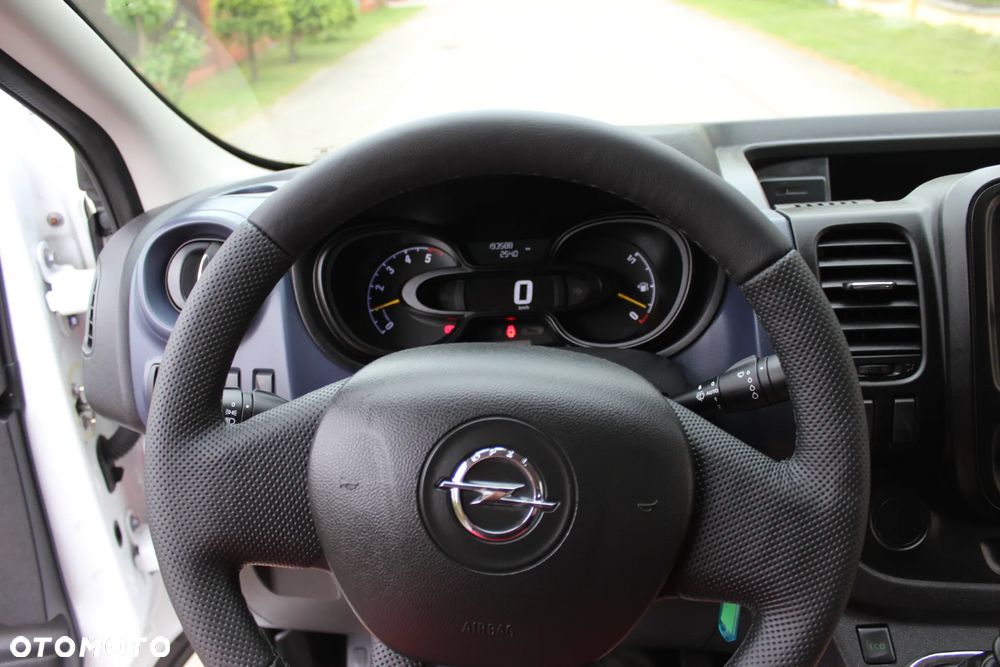 Opel VIVARO - 20