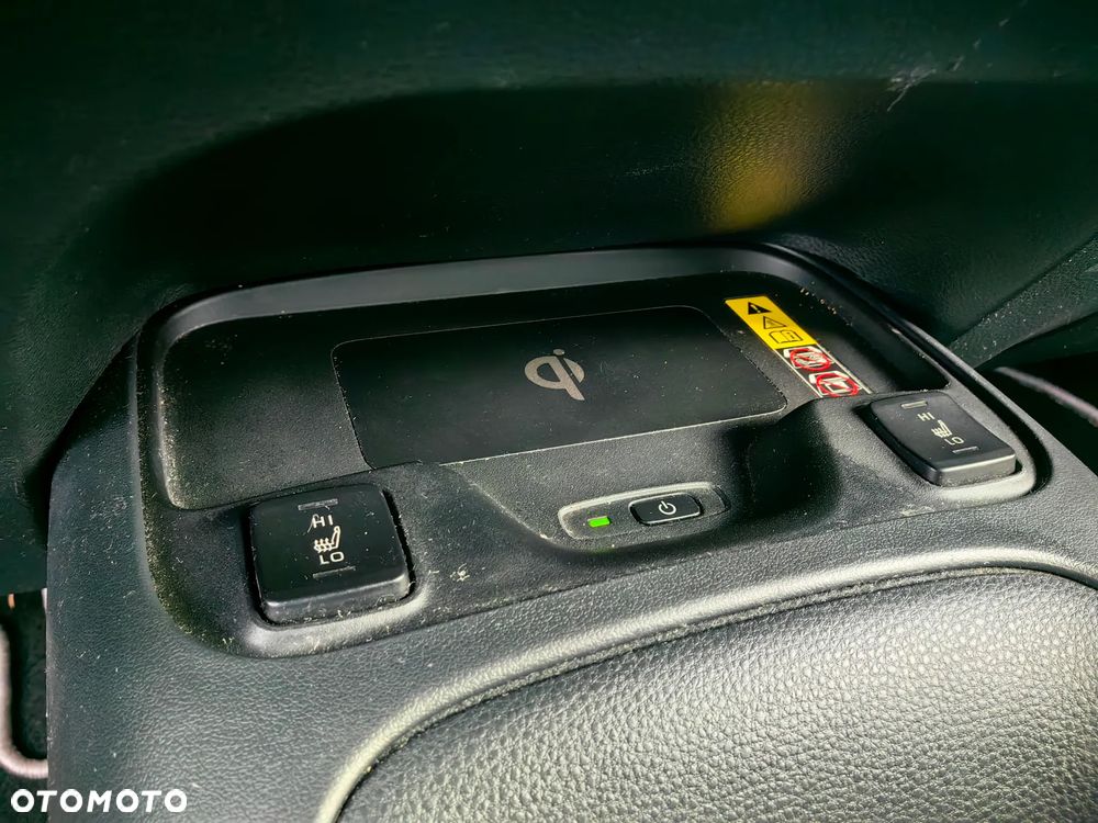 Toyota Corolla 1.8 Hybrid Comfort - 27