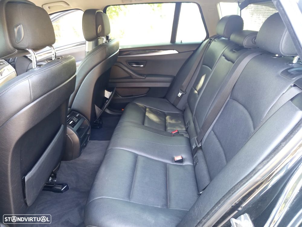 BMW 520 d Pack M Auto - 27