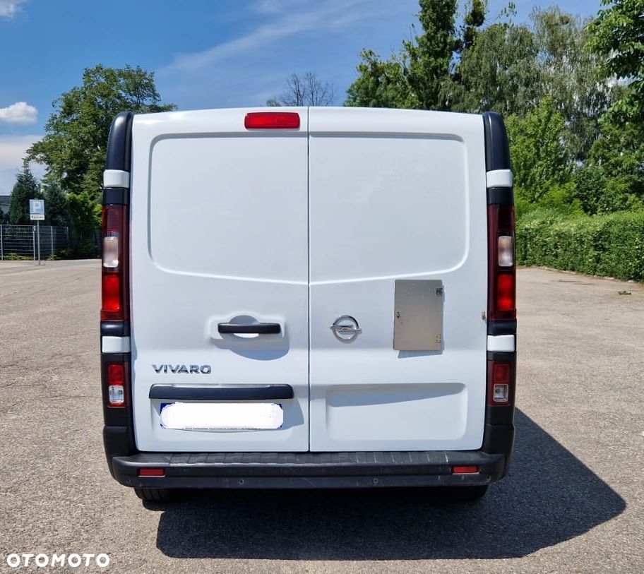 Opel Vivaro - 9