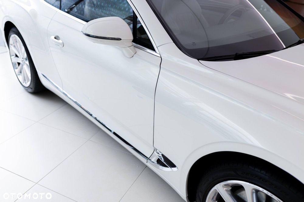 Bentley Continental GT - 25