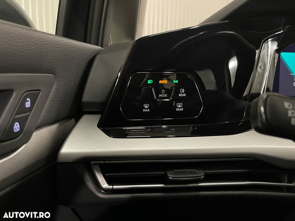 Volkswagen Golf Variant 1.5 TSI ACT Life - 23