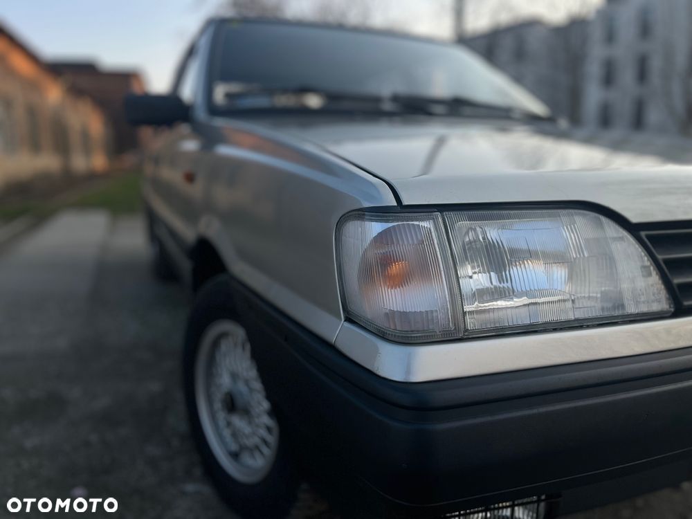 Polonez Caro - 6