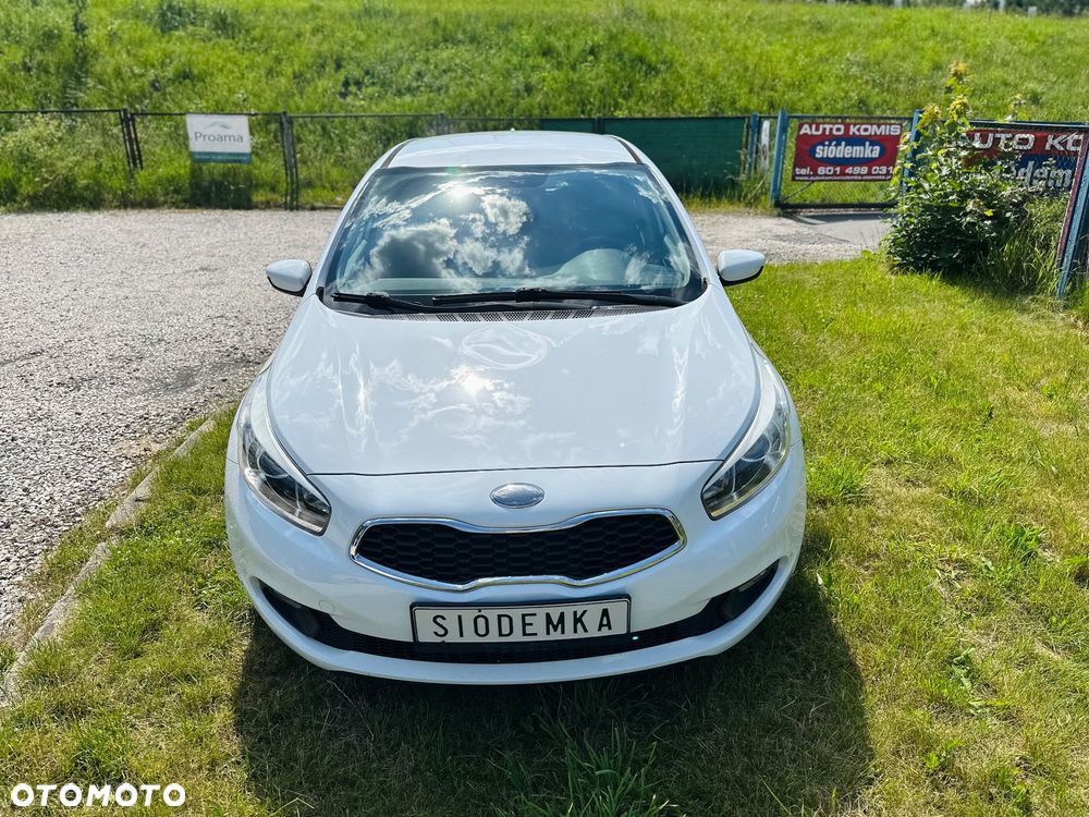 Kia Ceed - 5