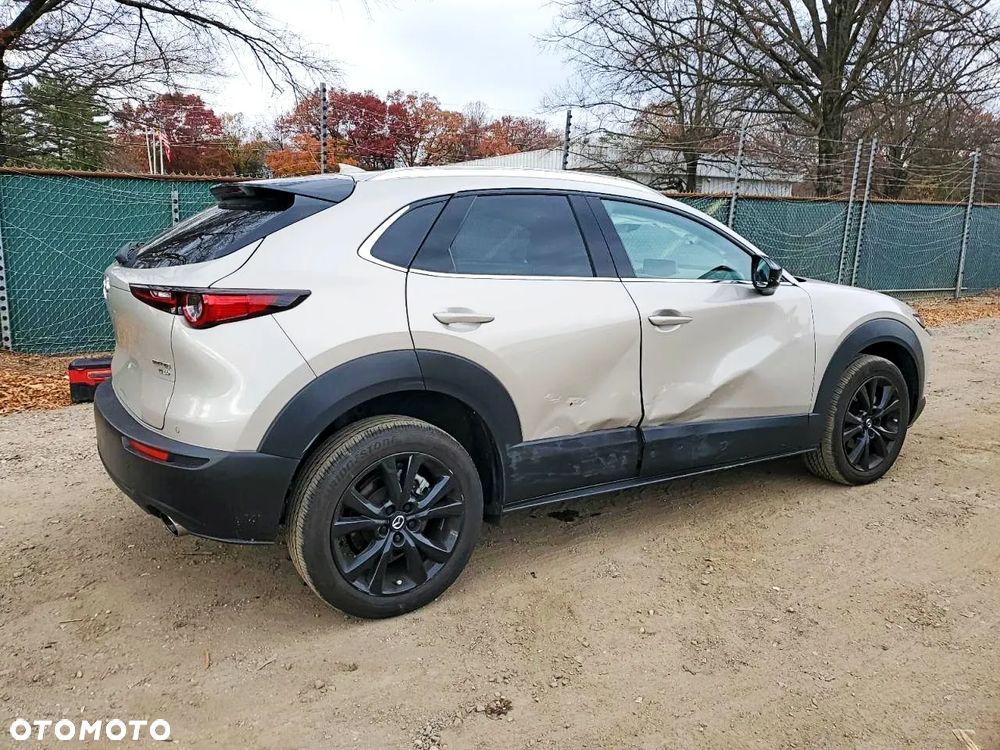 Mazda CX-30 - 4