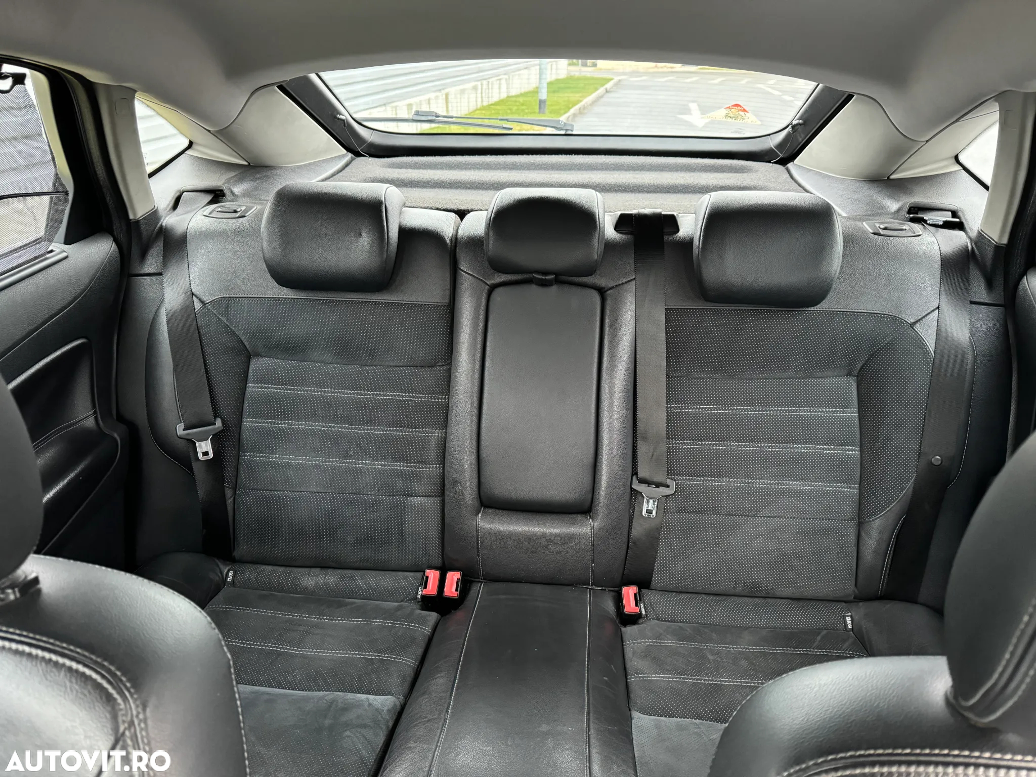 Ford Mondeo 2.0 TDCi Titanium - 4