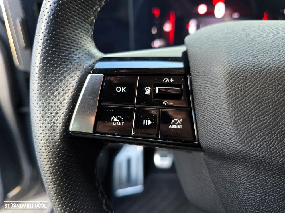 Opel Astra 1.2 T GS Line - 18