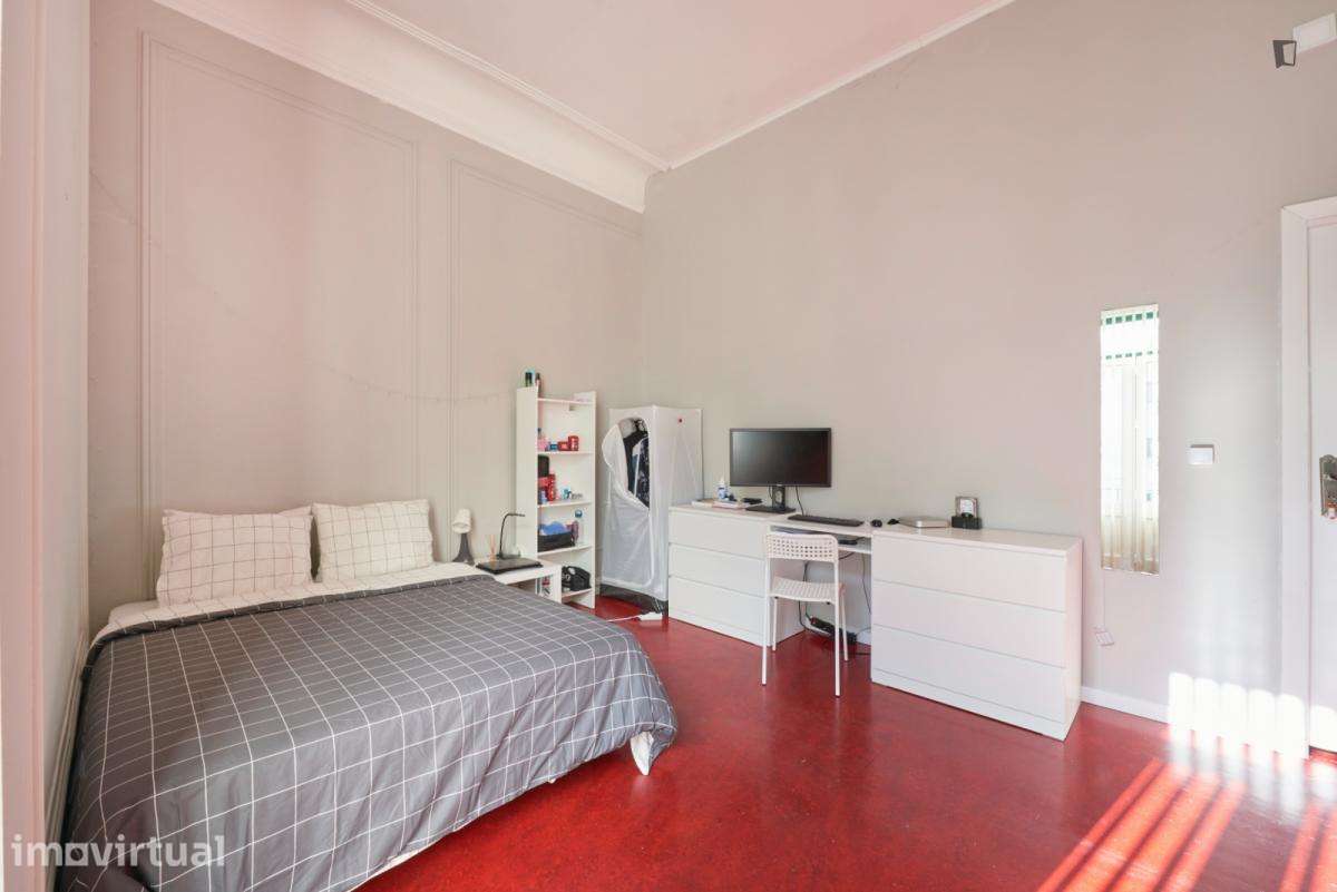 Quarto - localizado em Entrecampos Lisbon - Grande imagem: 3/12