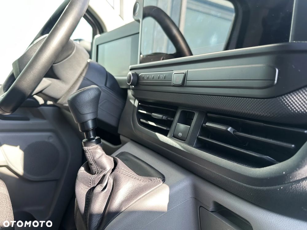 Ford Transit Custom - 24