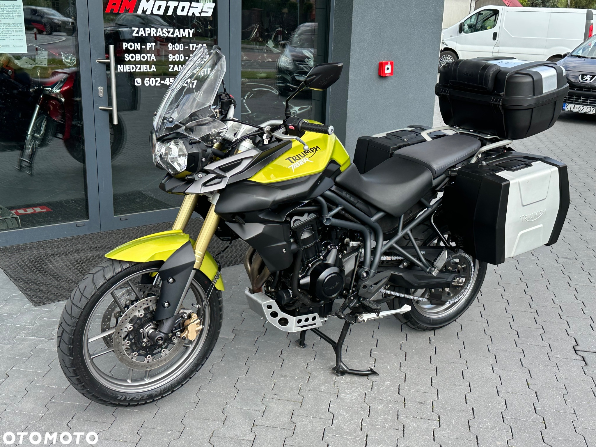 Triumph Tiger - 25