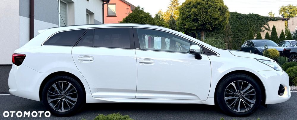 Toyota Avensis Touring Sports 1.8 Edition S+ - 6