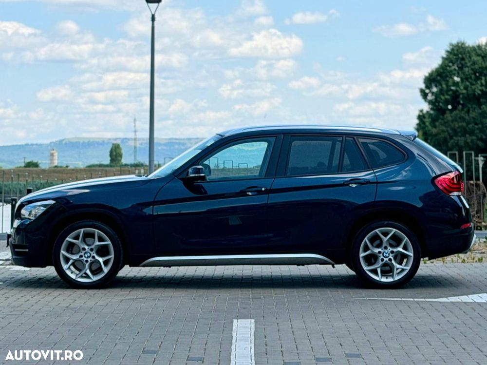 BMW X1 sDrive18d xLine - 11