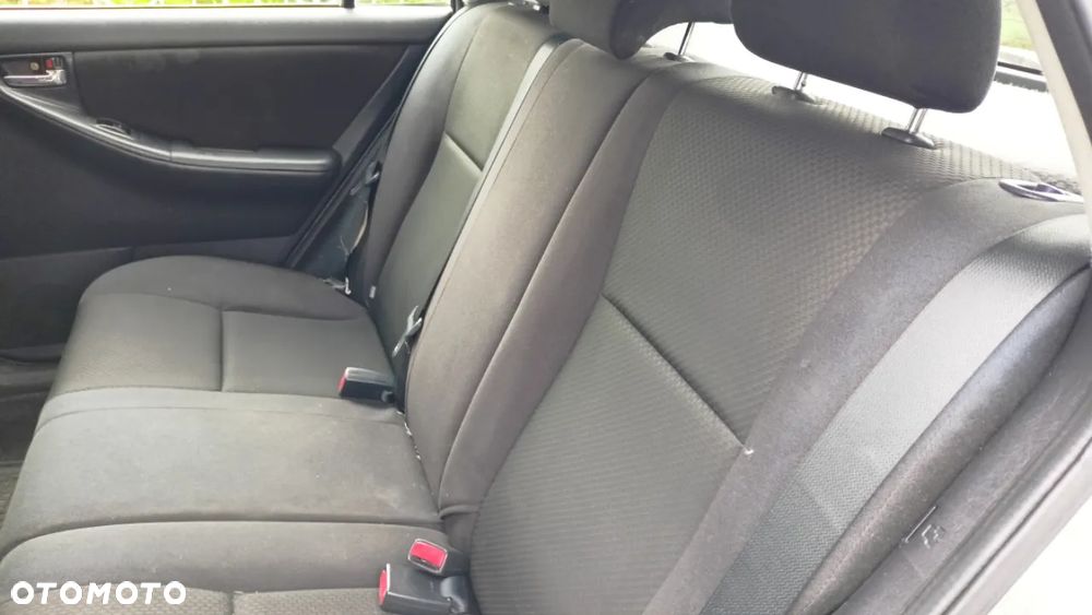 Toyota Corolla 1.6 VVT-i Sol - 17