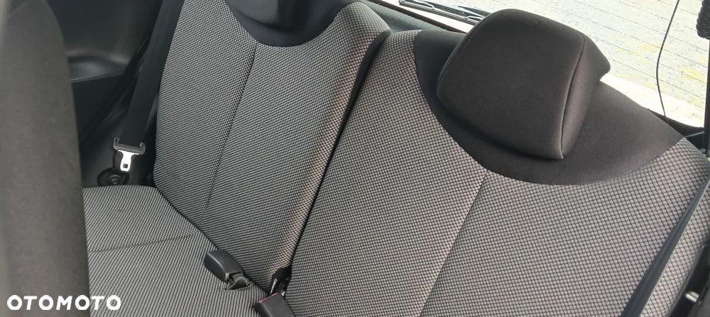 Toyota Aygo x-cite - 21