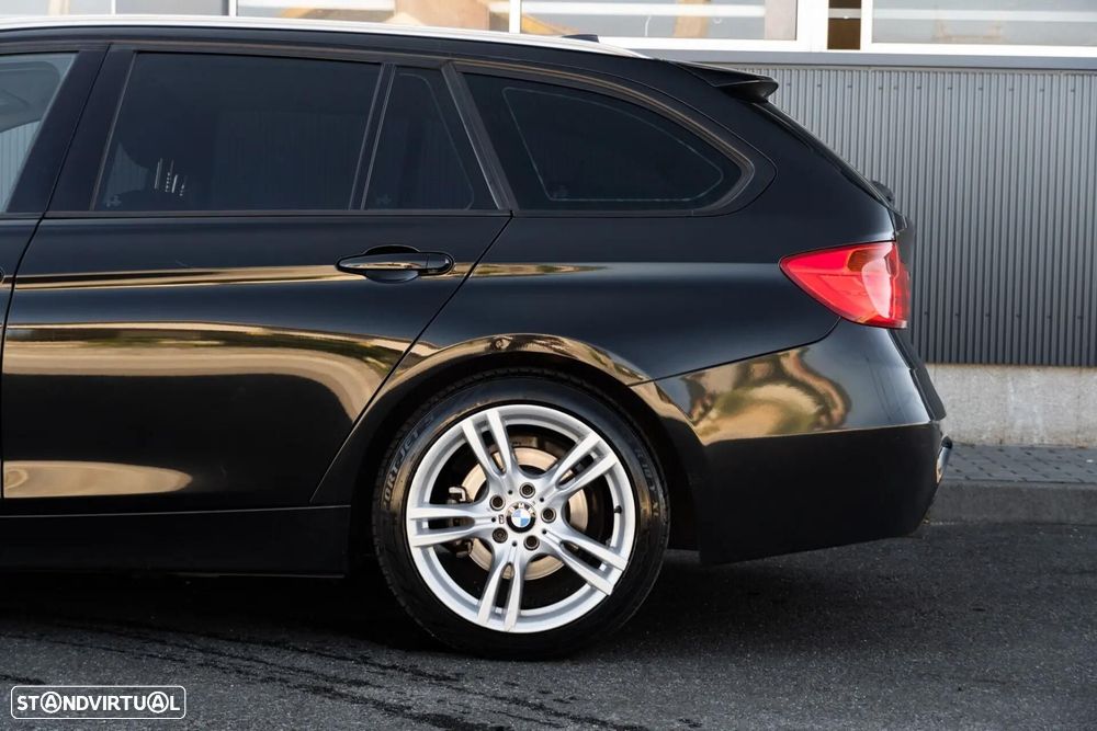 BMW 318 d Auto Line Sport - 38