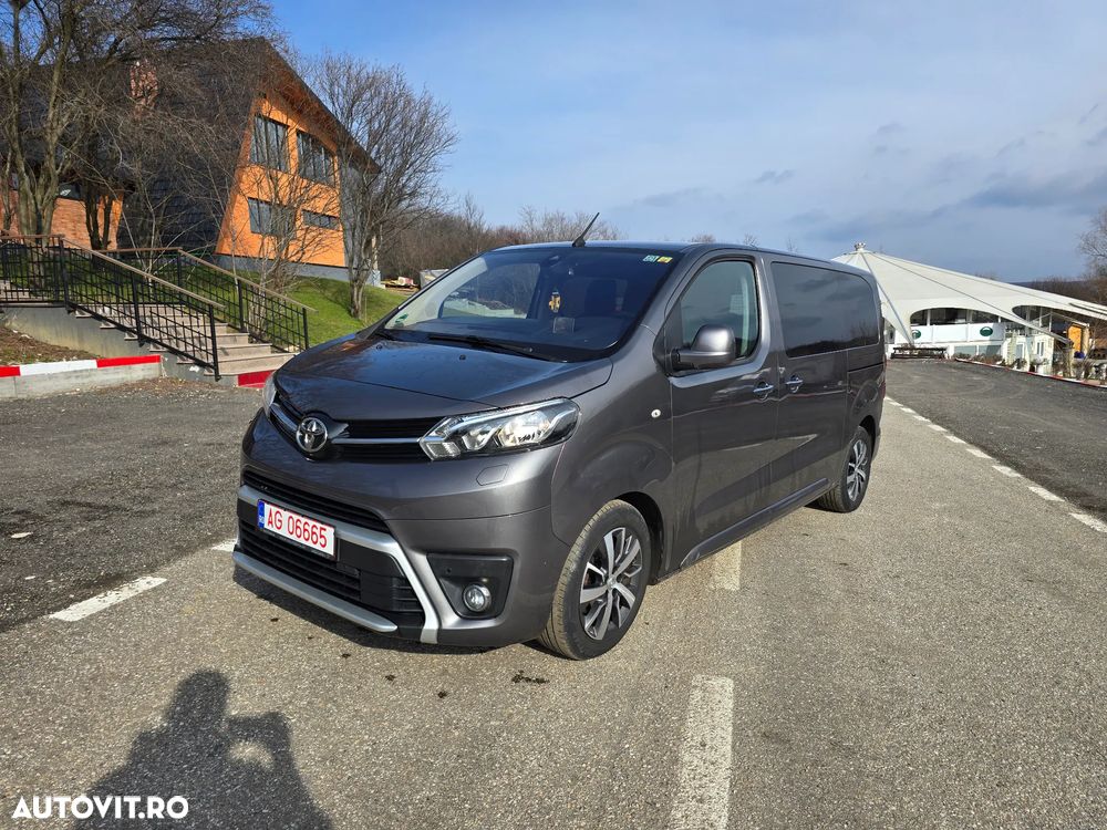 Toyota Proace 2,0-l-D-4D L1 (8-Si.) Verso Shuttle Comfort - 1