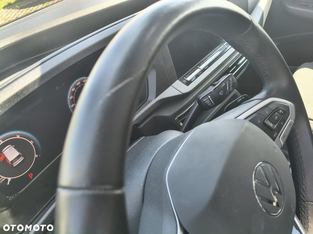 Volkswagen Caddy 2.0 TDI Dark Label DSG - 11