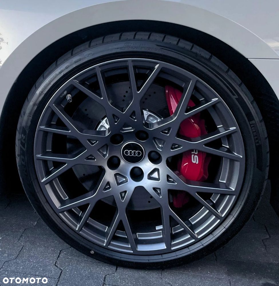 Audi RS3 Limousine - 10