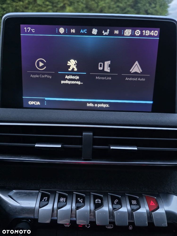 Peugeot 3008 1.2 PureTech Allure S&S - 28
