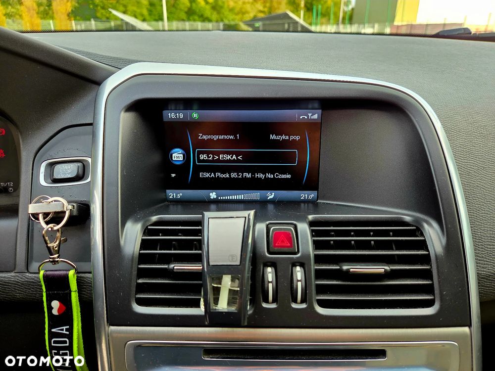 Volvo XC 60 DRIVe Momentum - 14