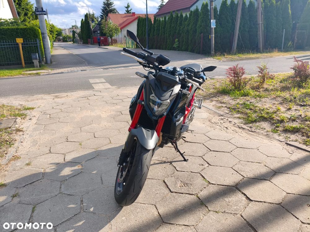 Honda Hornet - 7