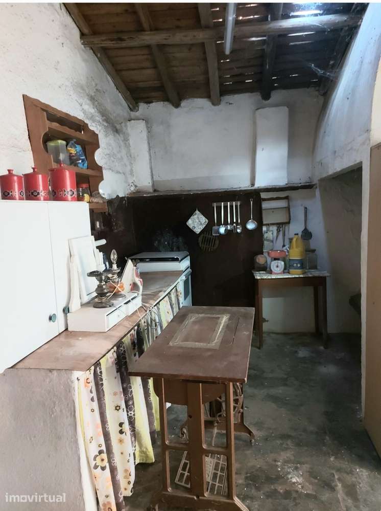 Moradia T3 geminada com 212m² em Vila Alva - Grande imagem: 4/26