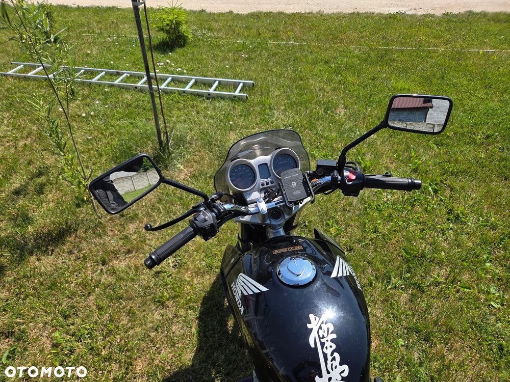 Honda CBF - 21
