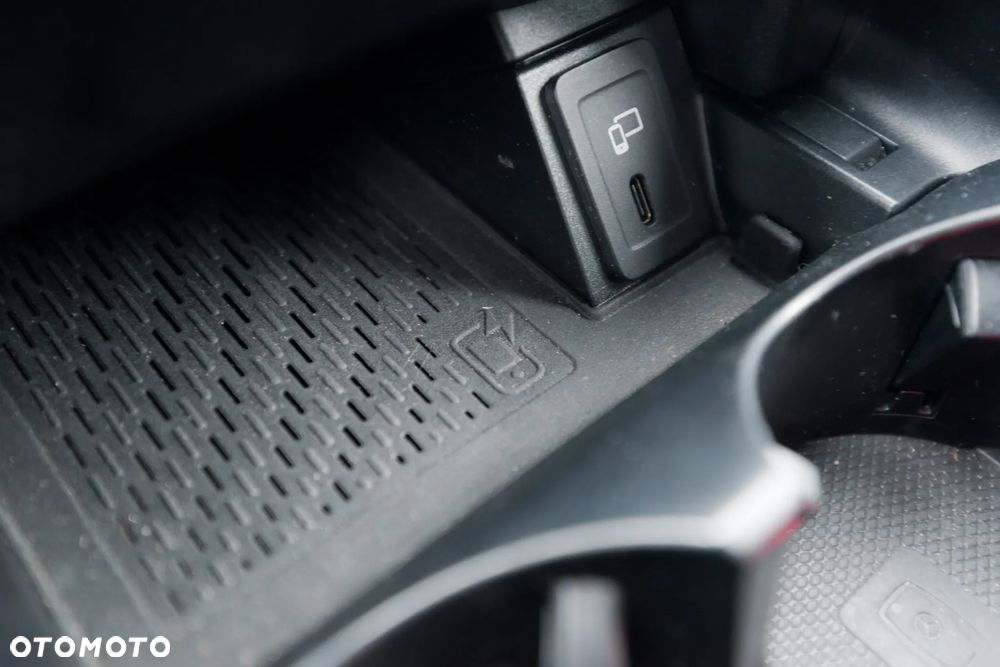 Mercedes-Benz GLC AMG 43 4Matic 9G-TRONIC - 27