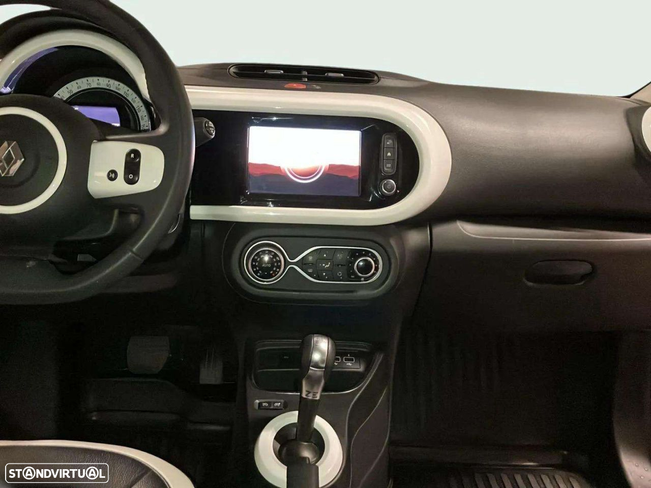 Renault Twingo Z.E. 22 Zen - 10