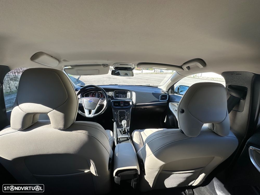 Volvo V40 1.6 D2 Eco Summum - 3