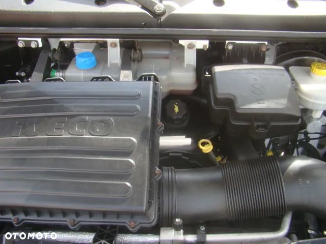 Iveco DAILY 35 C 15 MAXI BLIŹNIAKI 3.5T - 20