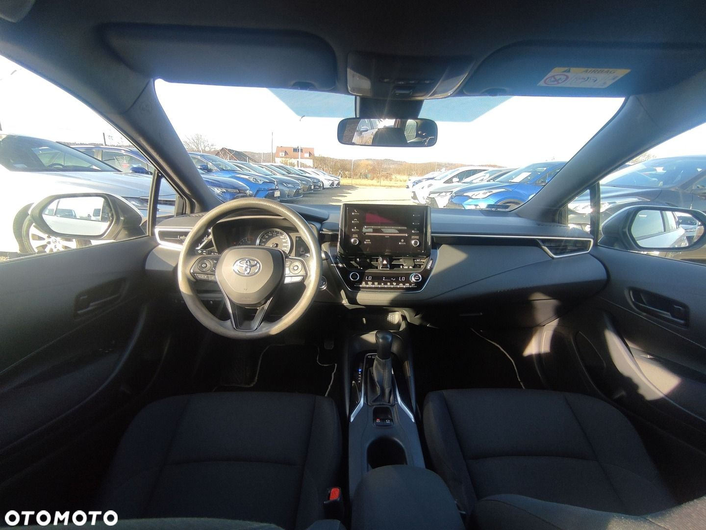 Toyota Corolla - 10