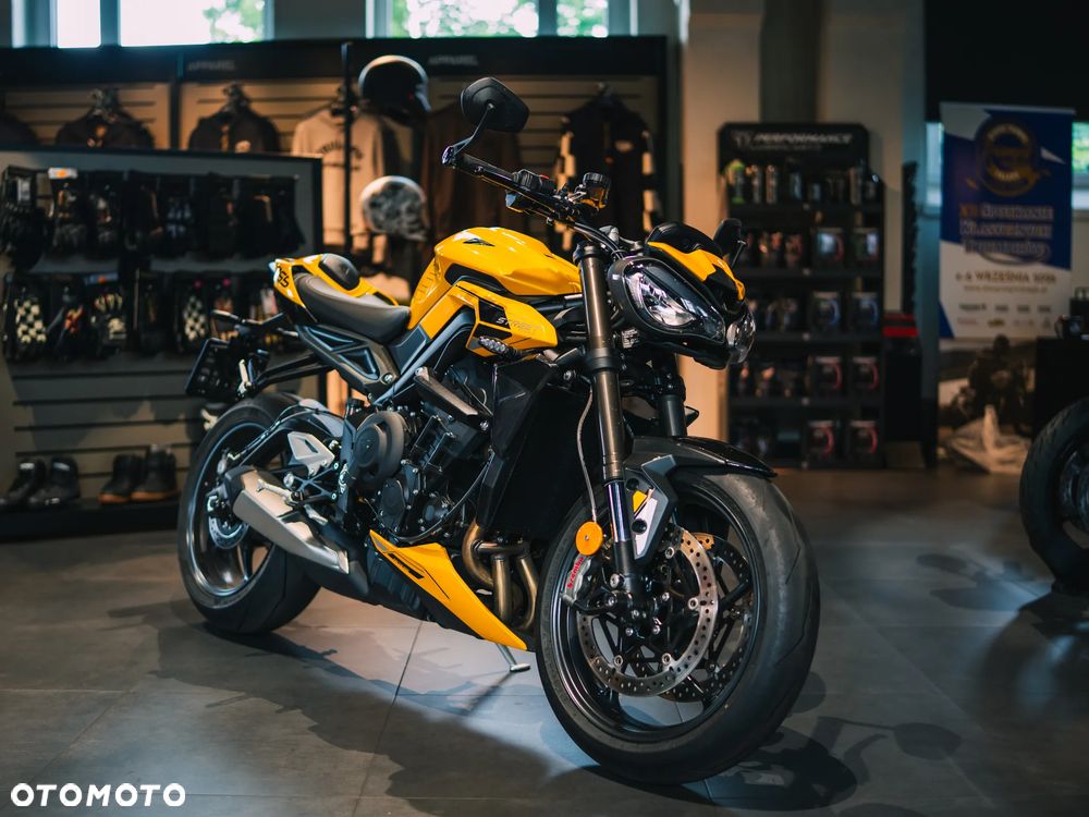 Triumph Street Triple - 2