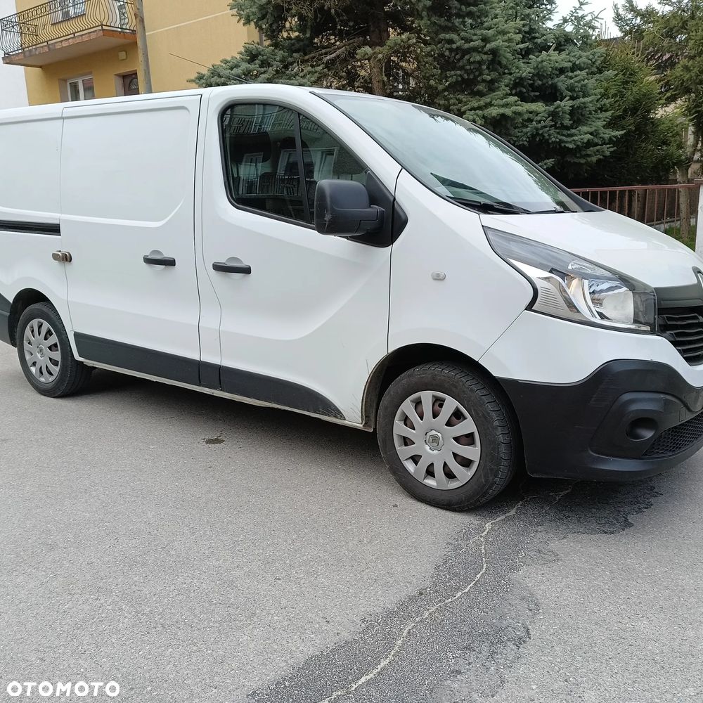 Renault Trafic - 16