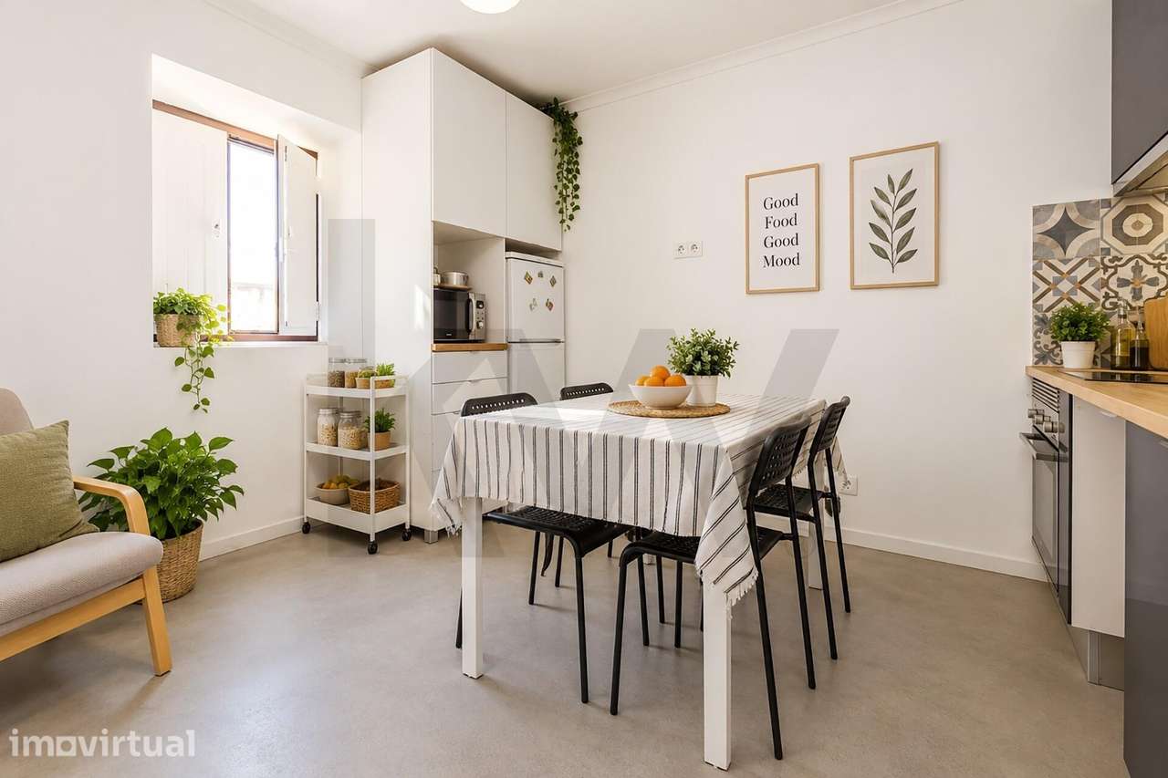 Prédio na Mouraria | Santa Maria Maior - Grande imagem: 3/29