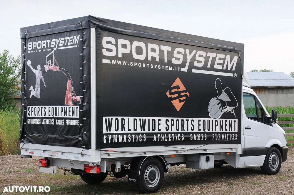 Mercedes-Benz Sprinter - 4
