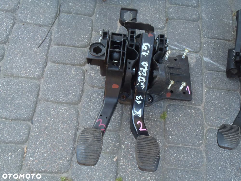pedał pedały potencjometr gazu mocowanie fiat 147 156 grande punto evo doblo panda wersja europa - 15